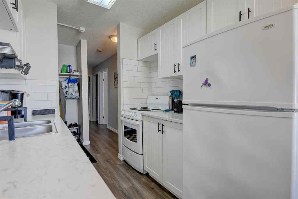 MLS® A2223148 - 10204 106 Avenue  in Avondale Grande Prairie, Commercial