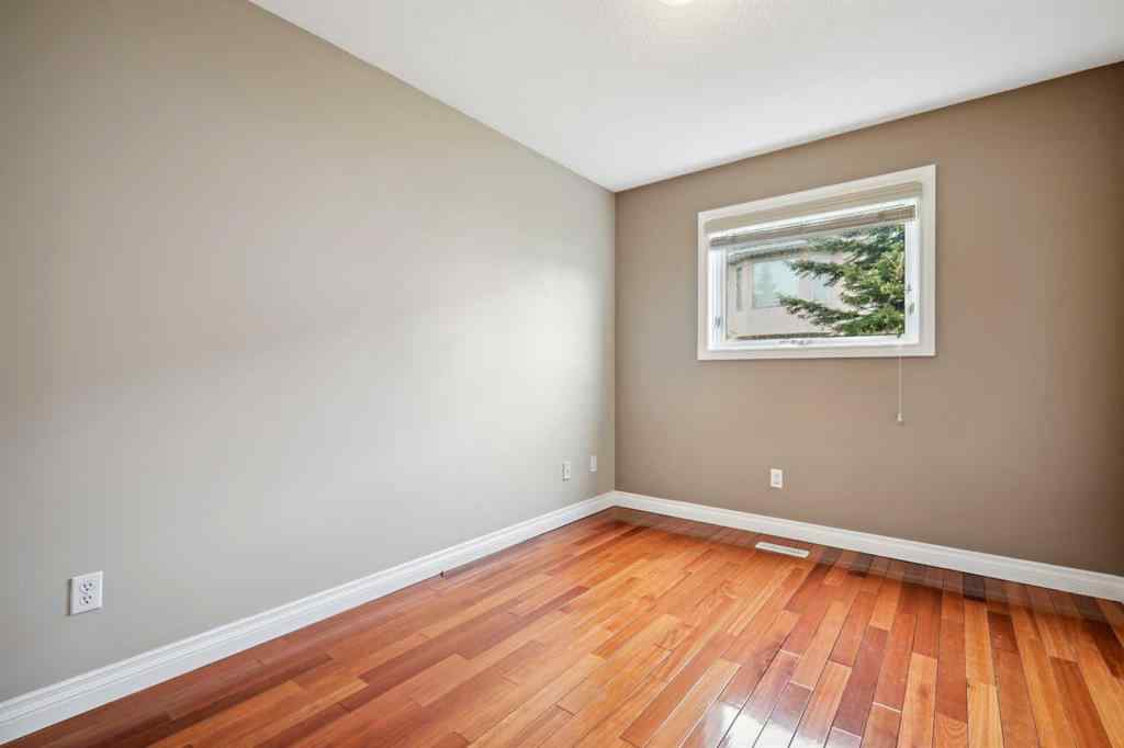 MLS® A2223188 - 26 Hamptons Grove NW in Hamptons Calgary, Residential
