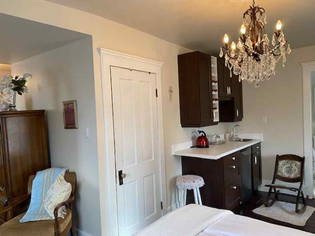 MLS® A2223260 - Unit #123 Main Street   in Kinsella Kinsella, Commercial