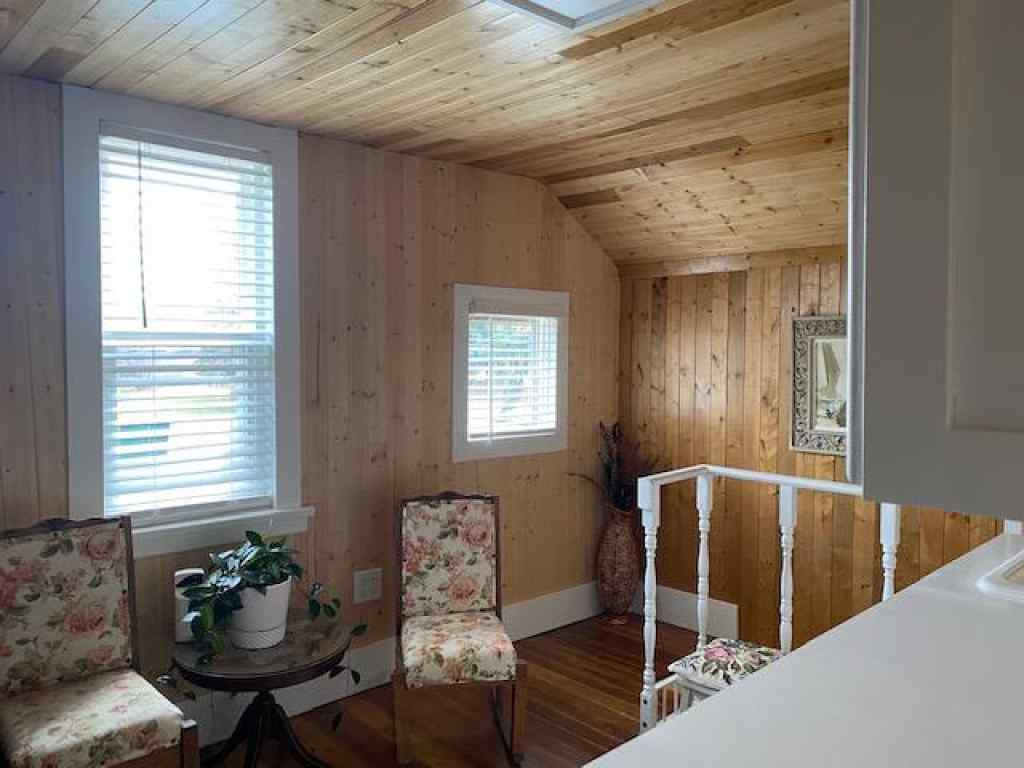 MLS® A2223260 - Unit #123 Main Street   in Kinsella Kinsella, Commercial