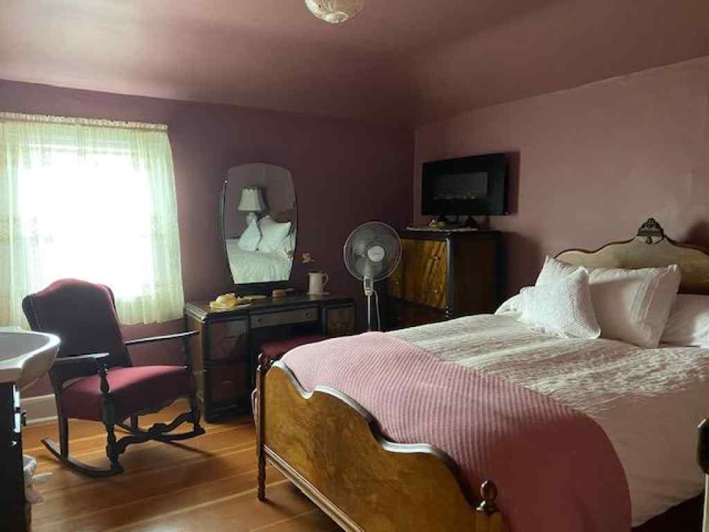 MLS® A2223260 - Unit #123 Main Street   in Kinsella Kinsella, Commercial