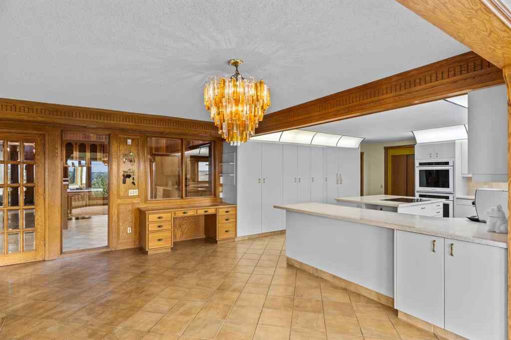 MLS® A2223272 - 38 Patterson Drive SW in Patterson Calgary, Residential