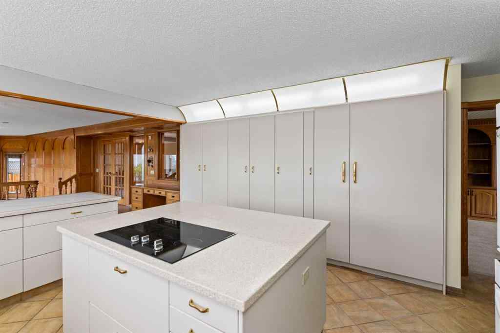 MLS® A2223272 - 38 Patterson Drive SW in Patterson Calgary, Residential