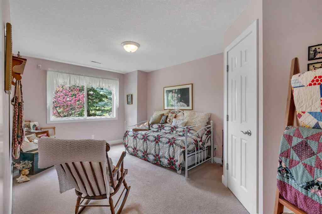 MLS® A2223312 - 4 Ravine Drive  in NONE Heritage Pointe, Residential