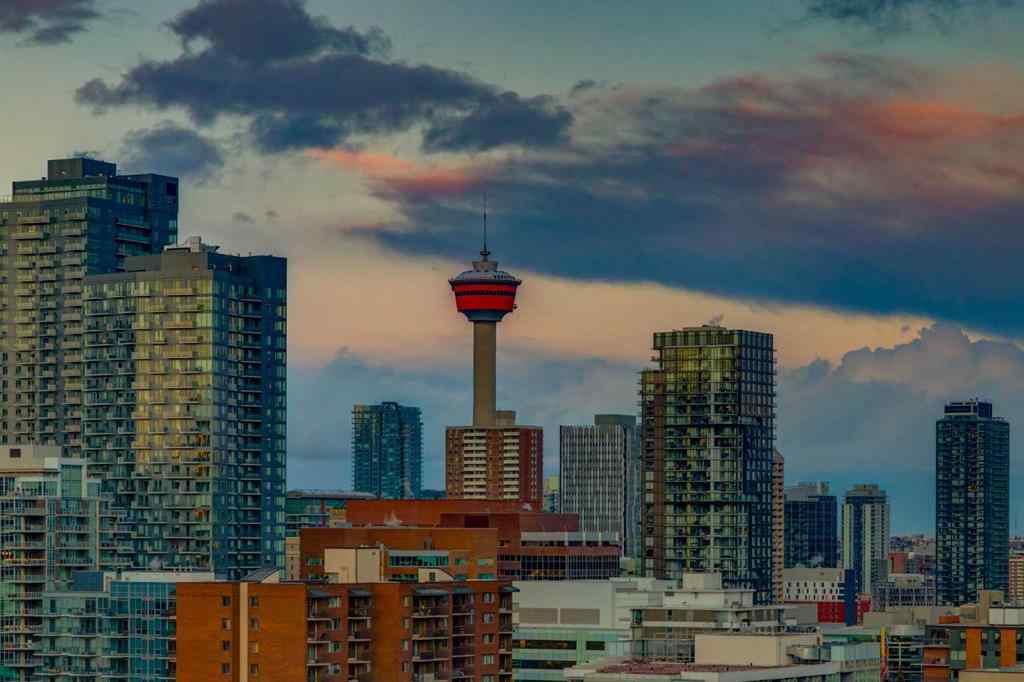 MLS® A2223322 - Unit #1700 817 15 Avenue SW in Beltline Calgary, Residential