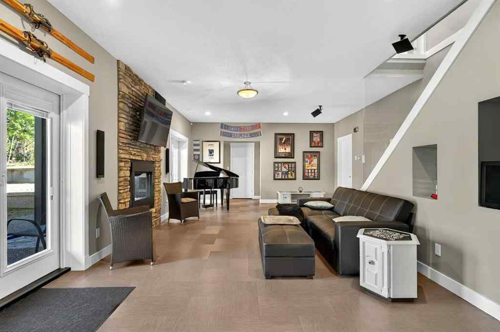 MLS® A2223323 - 4714 Sakwatamau Drive   in NONE Whitecourt, Residential
