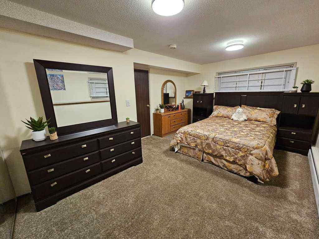 MLS® A2223351 - 916 & 920 6 Street SE in NONE Slave Lake, Residential