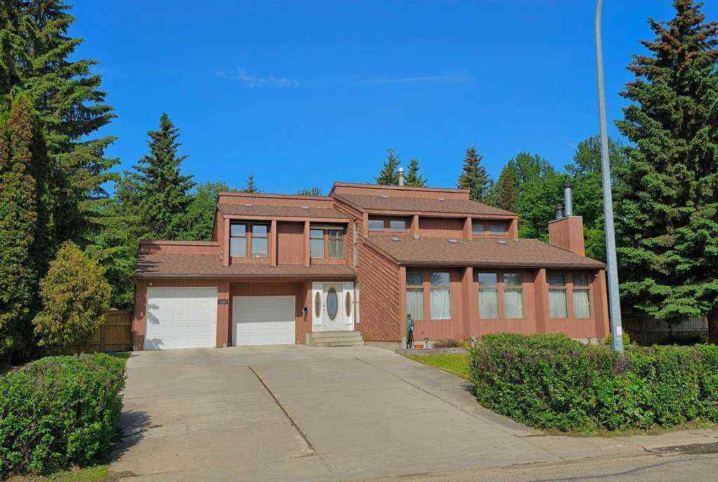 MLS® A2223351 - 916 & 920 6 Street SE in NONE Slave Lake, Residential