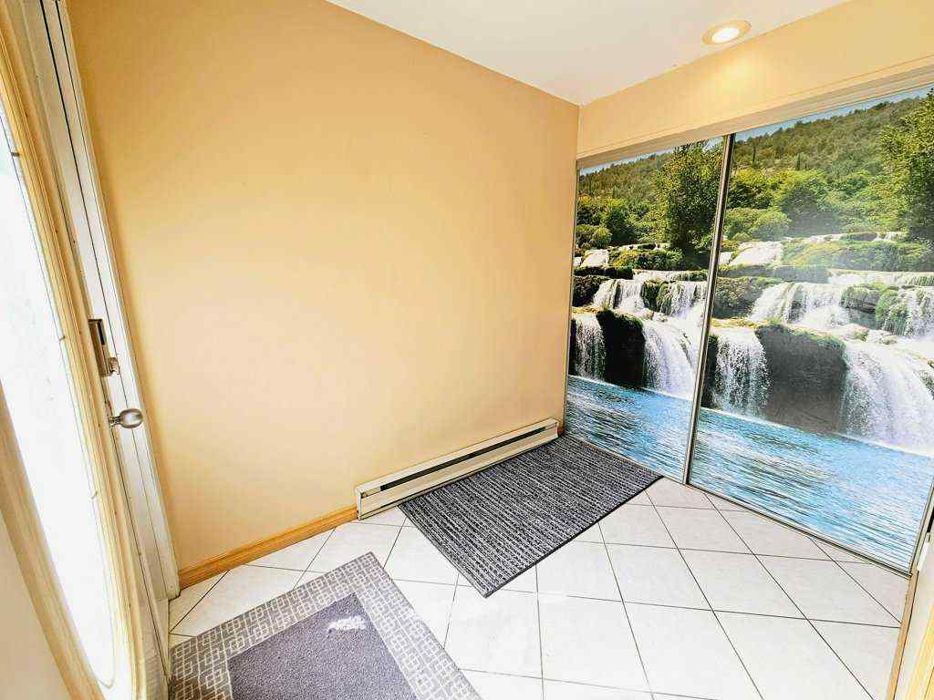 MLS® A2223351 - 916 & 920 6 Street SE in NONE Slave Lake, Residential