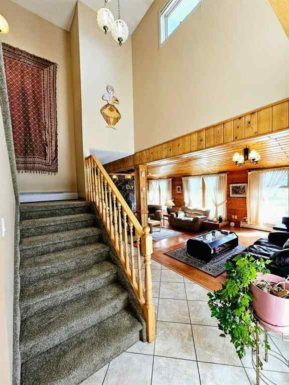 MLS® A2223351 - 916 & 920 6 Street SE in NONE Slave Lake, Residential