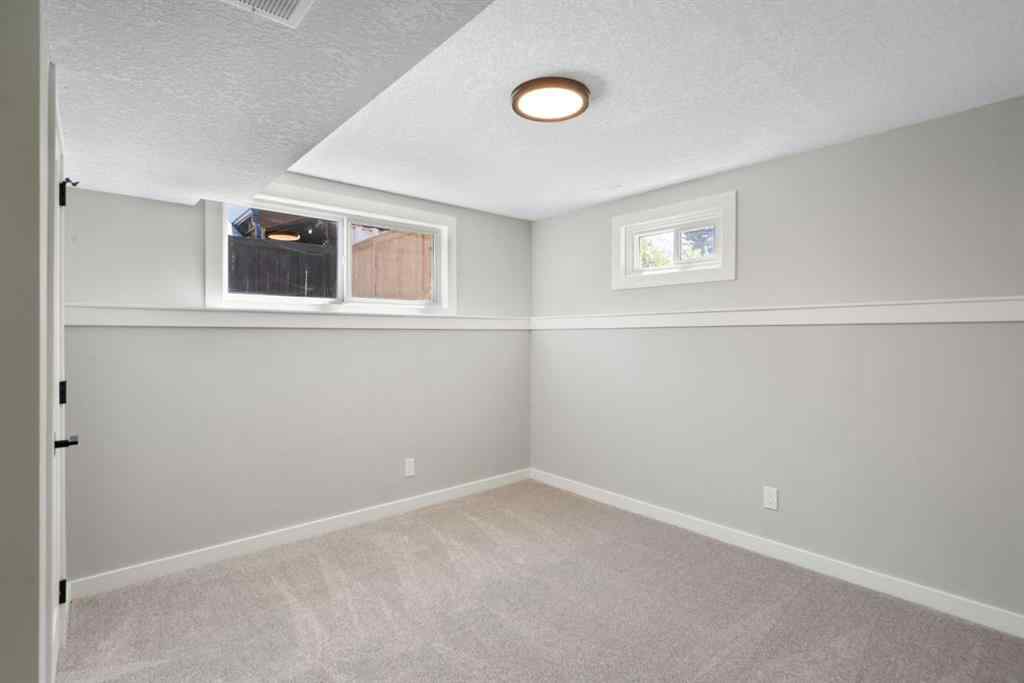 MLS® A2223371 - 1039 Lake Bonavista Drive SE in Lake Bonavista Calgary, Residential