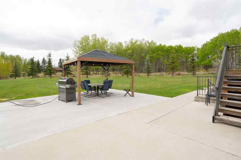 MLS® A2223374 - 95 Bearspaw View  in Bearspaw_Calg Rural Rocky View County, Residential