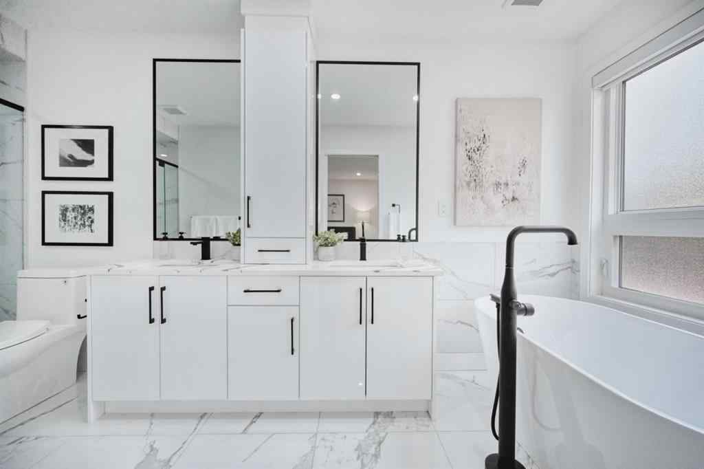 MLS® A2223418 - 941 west chestermere Drive  in West Creek Chestermere, Residential