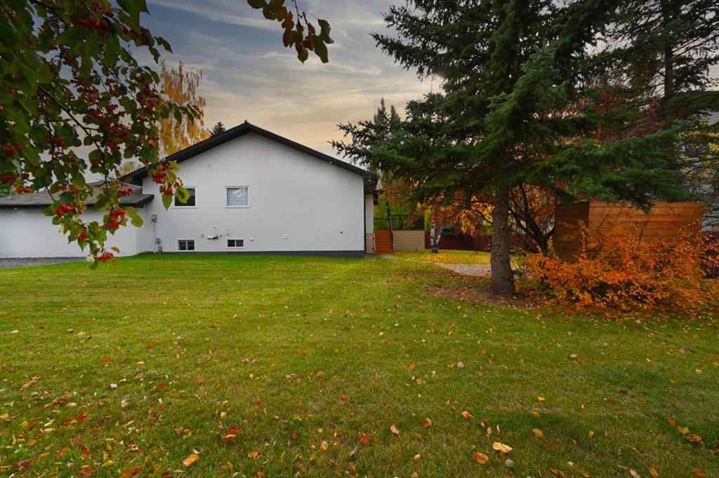 MLS® A2223418 - 941 west chestermere Drive  in West Creek Chestermere, Residential