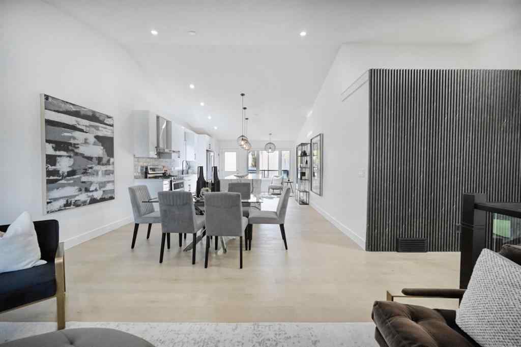 MLS® A2223418 - 941 west chestermere Drive  in West Creek Chestermere, Residential