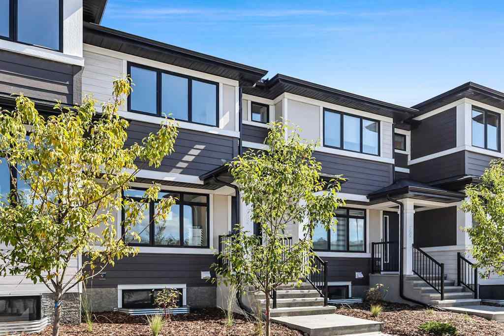 MLS® A2223518 - 902 Wolf Willow Boulevard SE in Wolf Willow Calgary, Residential