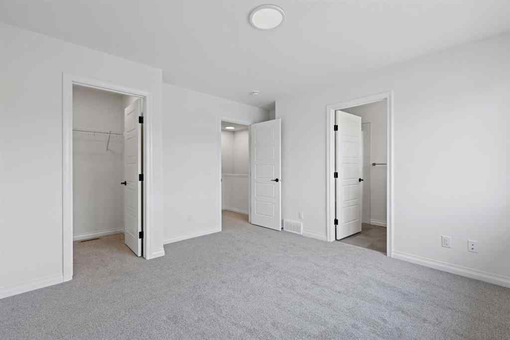 MLS® A2223518 - 902 Wolf Willow Boulevard SE in Wolf Willow Calgary, Residential