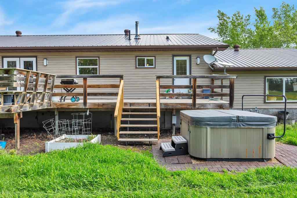 MLS® A2223527 - 27137 Highway 42   in NONE Rural Red Deer County, Residential