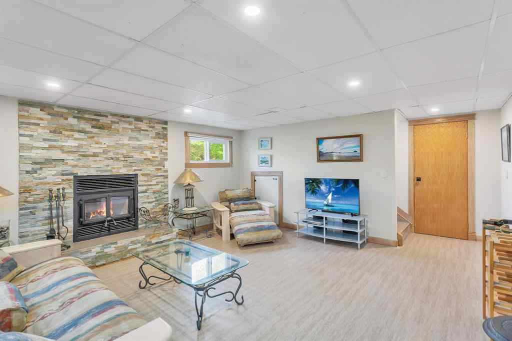 MLS® A2223527 - 27137 Highway 42   in NONE Rural Red Deer County, Residential