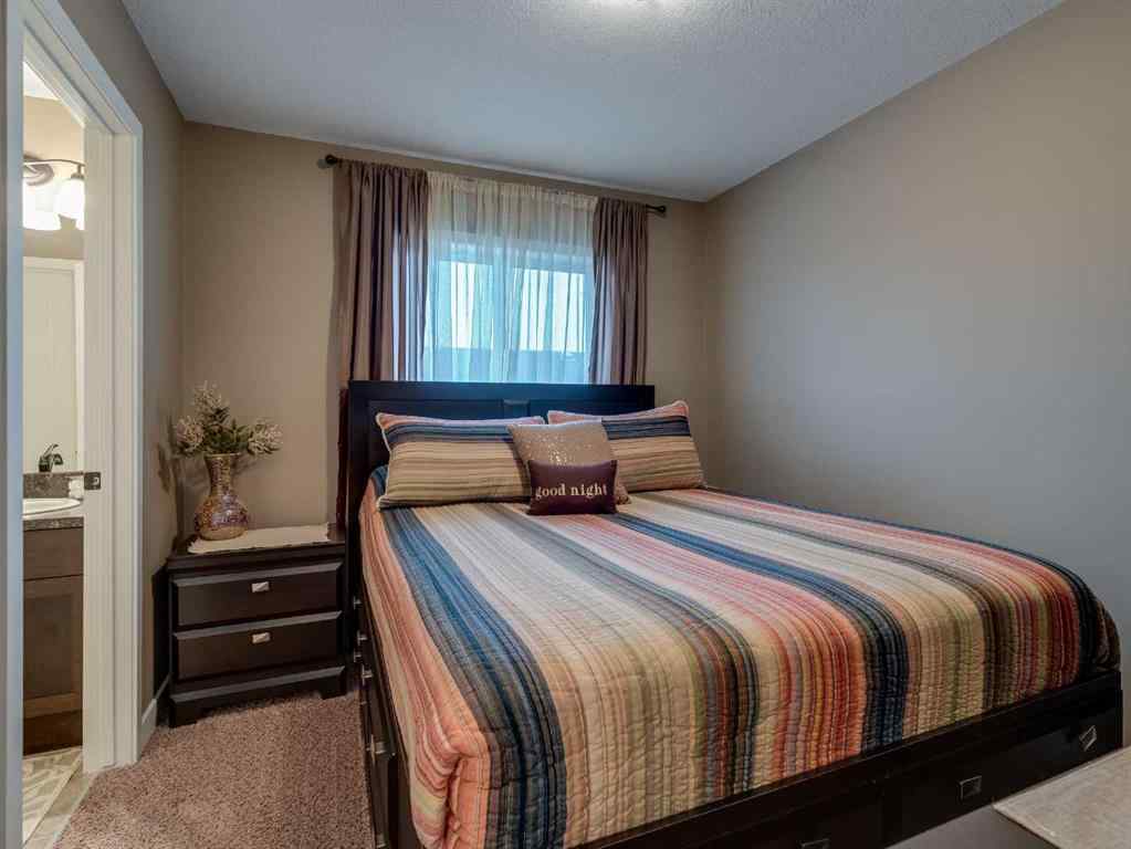 MLS® A2223579 - 460 Seclusion Valley Drive  in NONE Diamond Valley, Residential