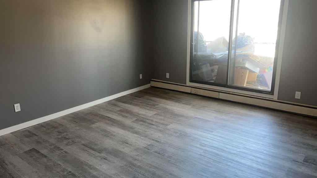 MLS® A2223588 - Unit #. 10019 104 Avenue  in Avondale Grande Prairie, Multi-Family