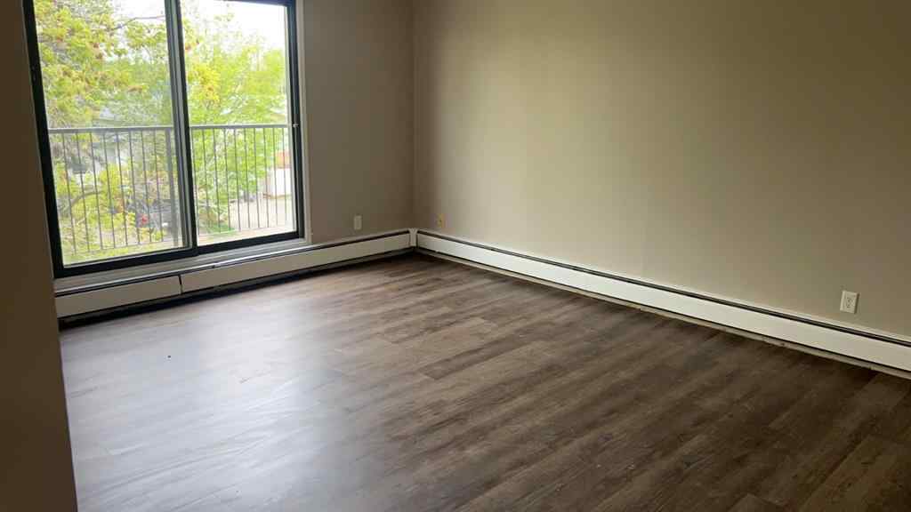 MLS® A2223588 - Unit #. 10019 104 Avenue  in Avondale Grande Prairie, Multi-Family