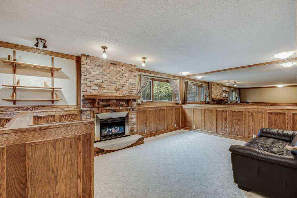 MLS® A2223598 - 16 Ridgegate Way SW in Ridgegate Airdrie, Residential