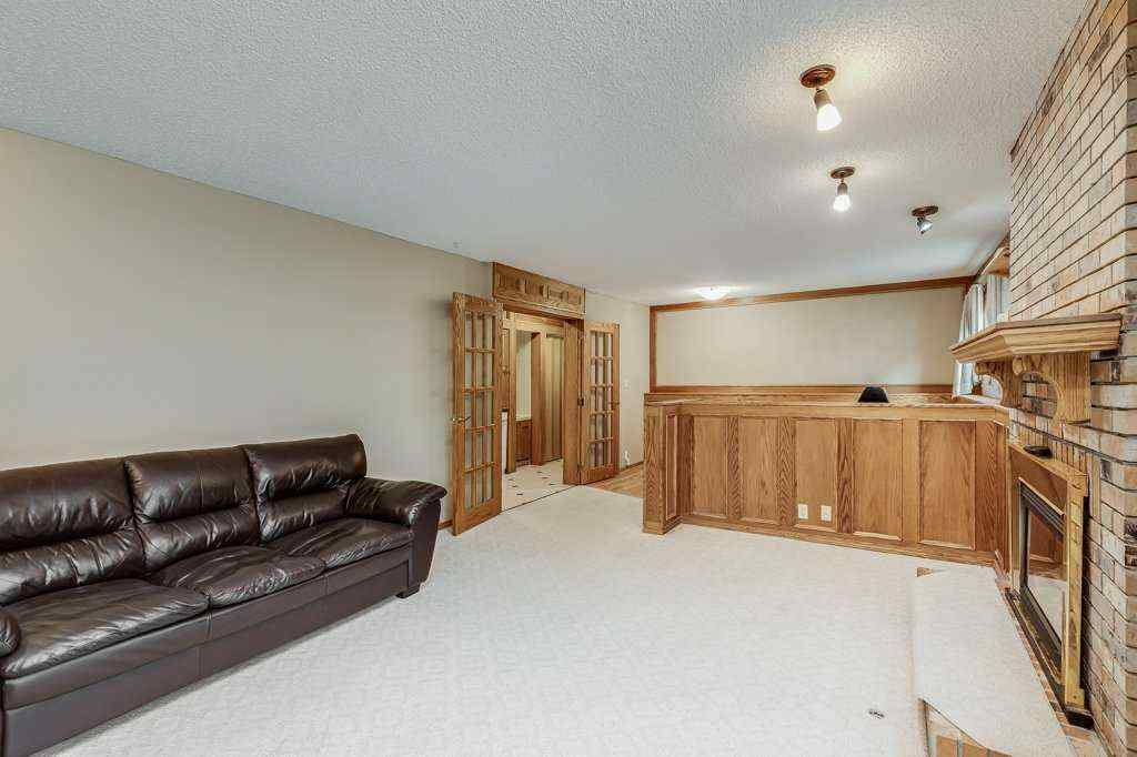 MLS® A2223598 - 16 Ridgegate Way SW in Ridgegate Airdrie, Residential