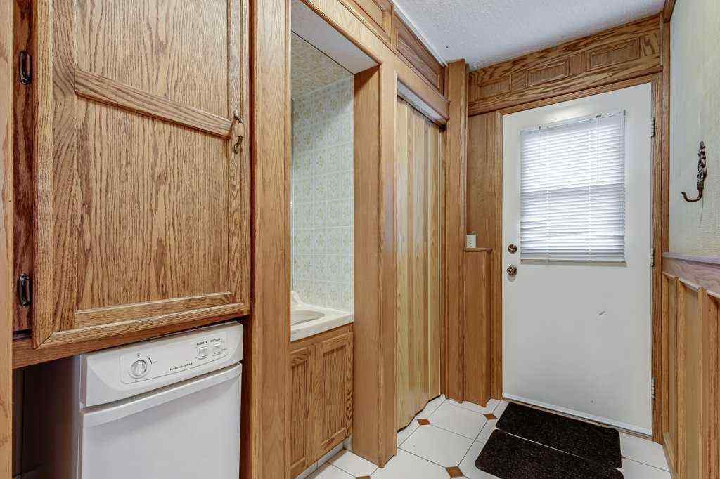 MLS® A2223598 - 16 Ridgegate Way SW in Ridgegate Airdrie, Residential