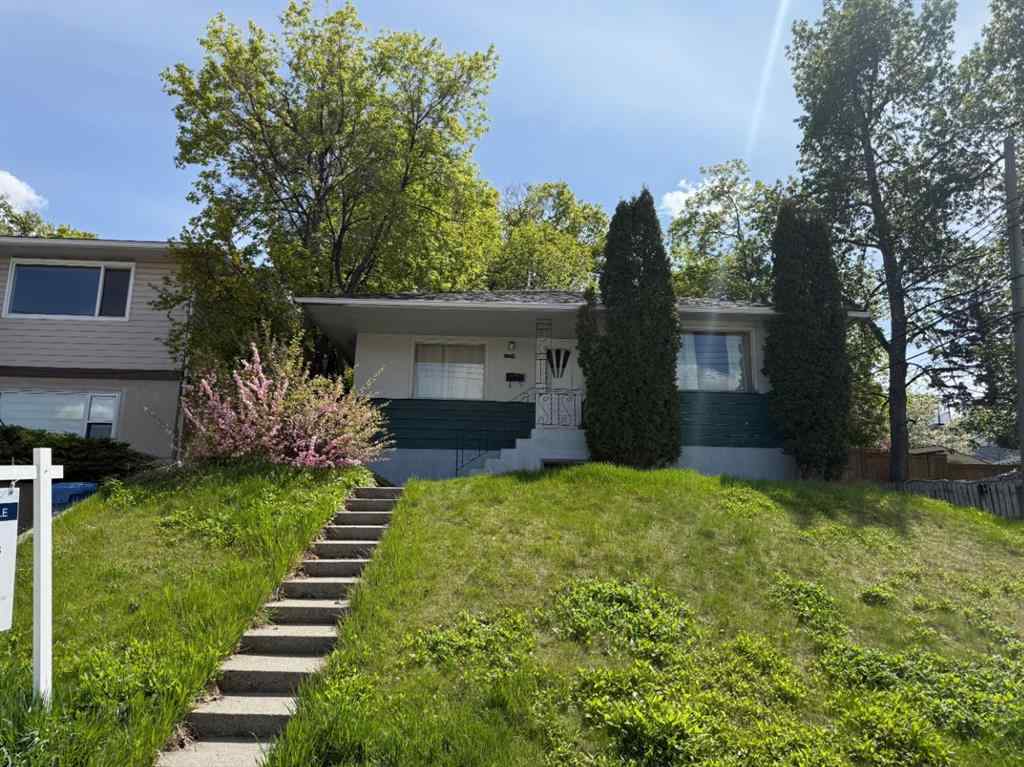 MLS® A2223612 - 1729 25 Avenue SW in Bankview Calgary, Residential