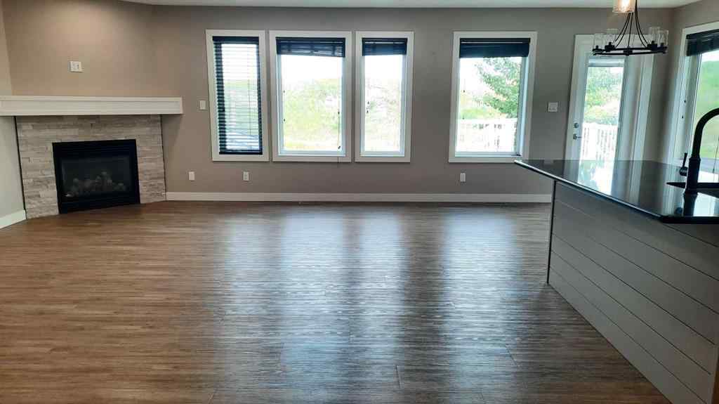 MLS® A2223627 - 648 Bankview Drive  in Bankview Drumheller, Residential