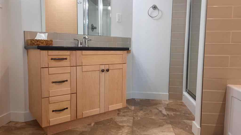 MLS® A2223627 - 648 Bankview Drive  in Bankview Drumheller, Residential