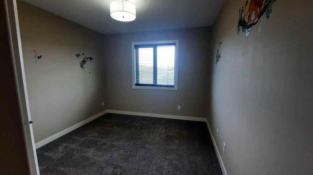 MLS® A2223627 - 648 Bankview Drive  in Bankview Drumheller, Residential
