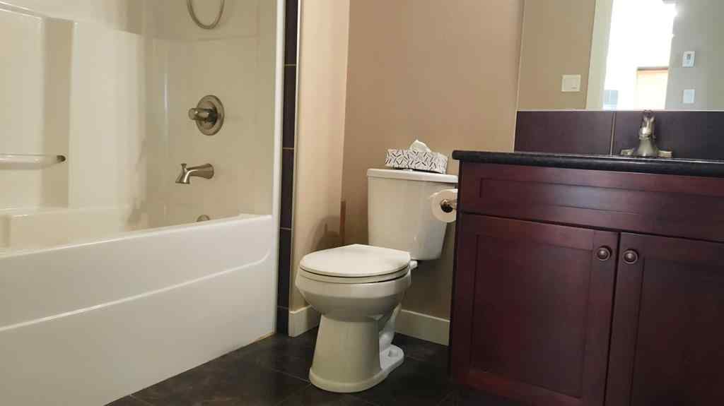 MLS® A2223627 - 648 Bankview Drive  in Bankview Drumheller, Residential