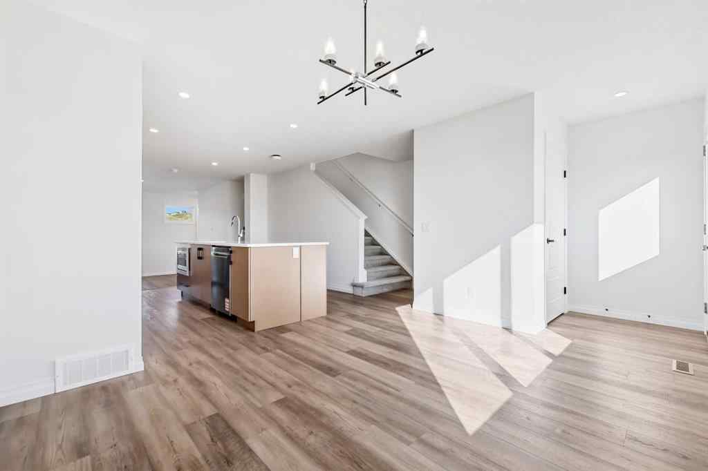 MLS® A2223630 - 882 Wolf Willow Boulevard SE in Wolf Willow Calgary, Residential