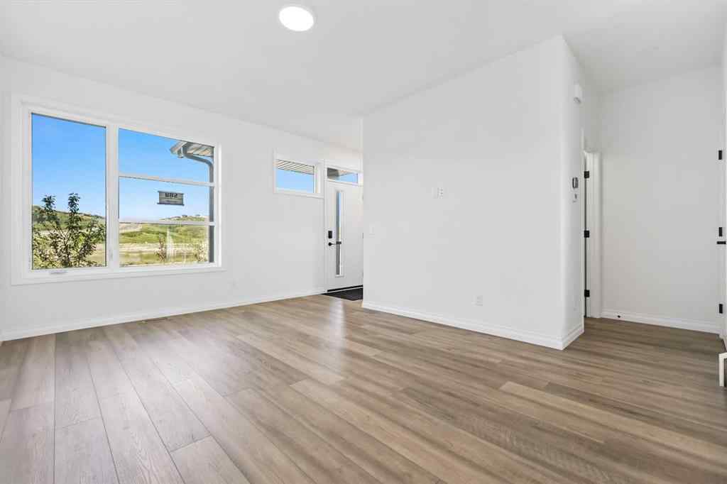 MLS® A2223630 - 882 Wolf Willow Boulevard SE in Wolf Willow Calgary, Residential