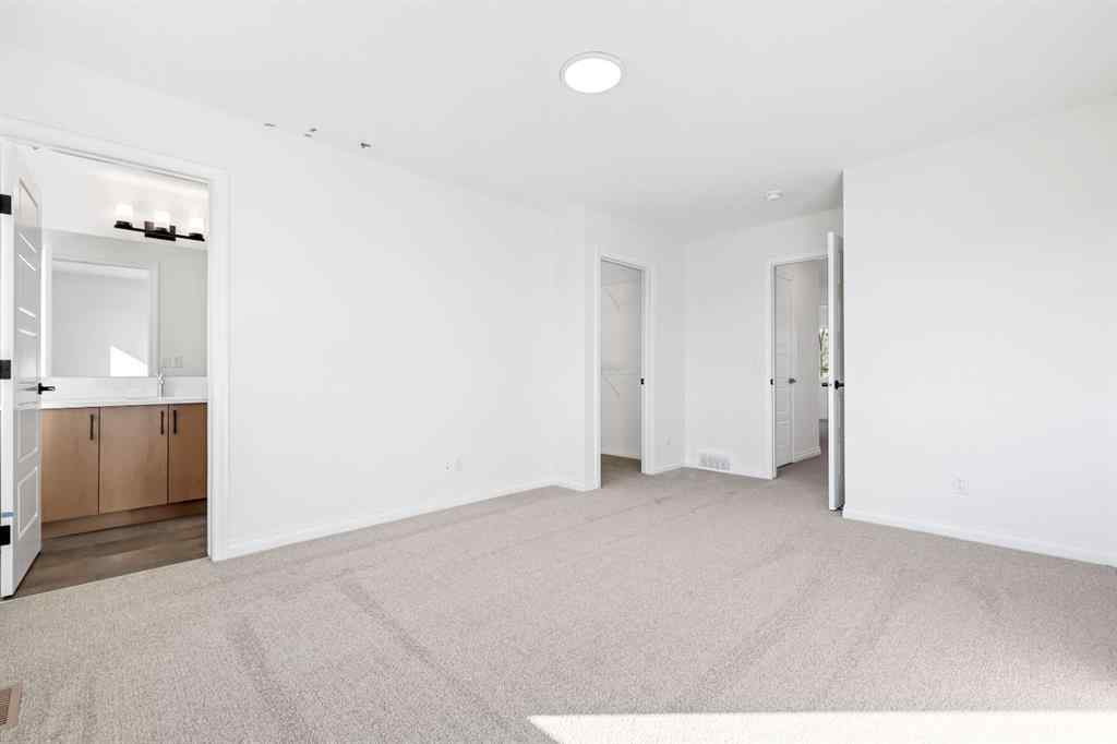 MLS® A2223630 - 882 Wolf Willow Boulevard SE in Wolf Willow Calgary, Residential