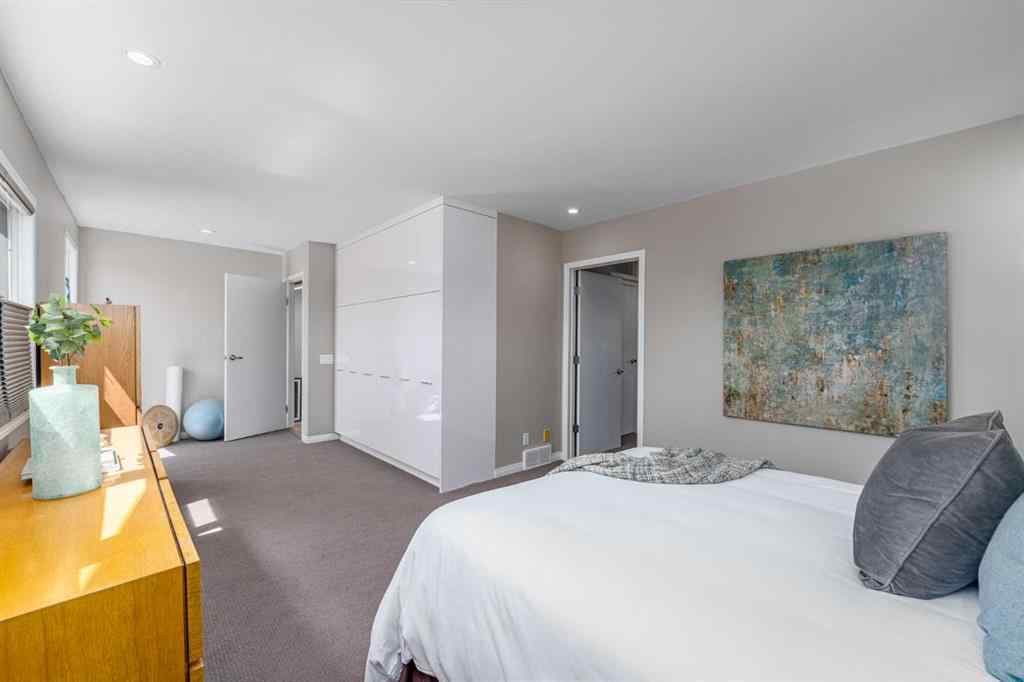 MLS® A2223634 - 2604 11 Avenue NW in St Andrews Heights Calgary, Residential