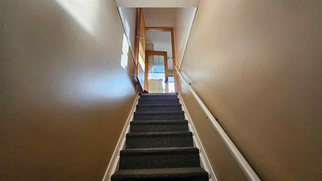 MLS® A2223635 - 5314 MUNICIPAL ROAD   in NONE Coronation, Residential