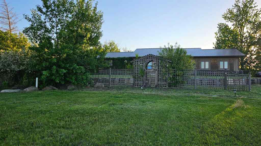 MLS® A2223635 - 5314 MUNICIPAL ROAD   in NONE Coronation, Residential