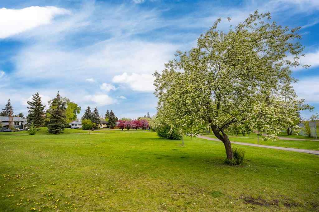 MLS® A2223643 - 11016 5 Street SW in Southwood Calgary, Residential