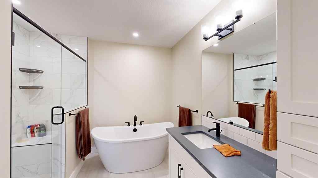 MLS® A2223664 - Unit #409 15 Cougar Ridge Landing SW in Patterson Calgary, Residential
