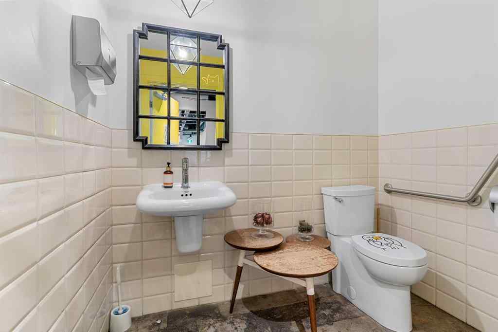 MLS® A2223727 - 816a 16 Avenue SW in Beltline Calgary, Commercial