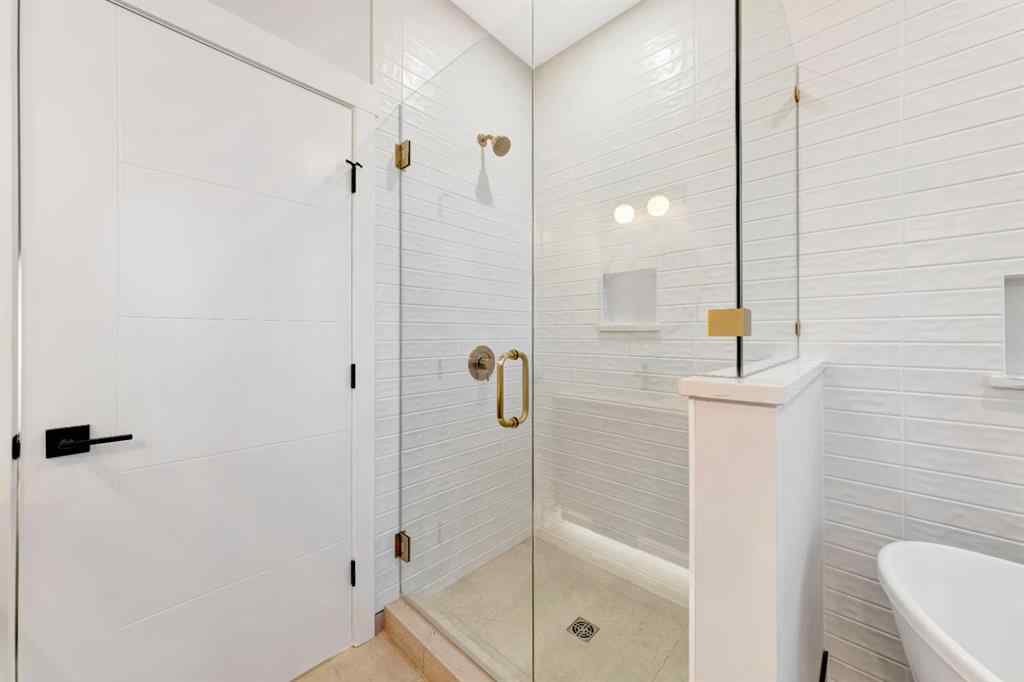 MLS® A2223728 - 6024 20 Street  in Lakeside Lloydminster, Residential