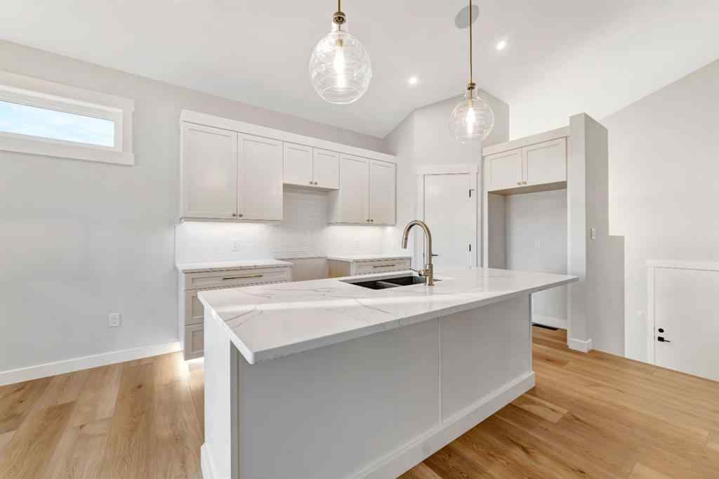 MLS® A2223728 - 6024 20 Street  in Lakeside Lloydminster, Residential