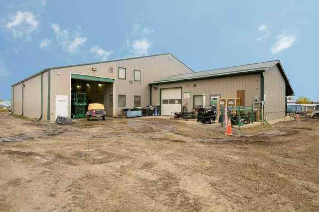 MLS® A2223737 - 30 Industrial Drive  in Cuendet Industrial Park Sylvan Lake, Commercial