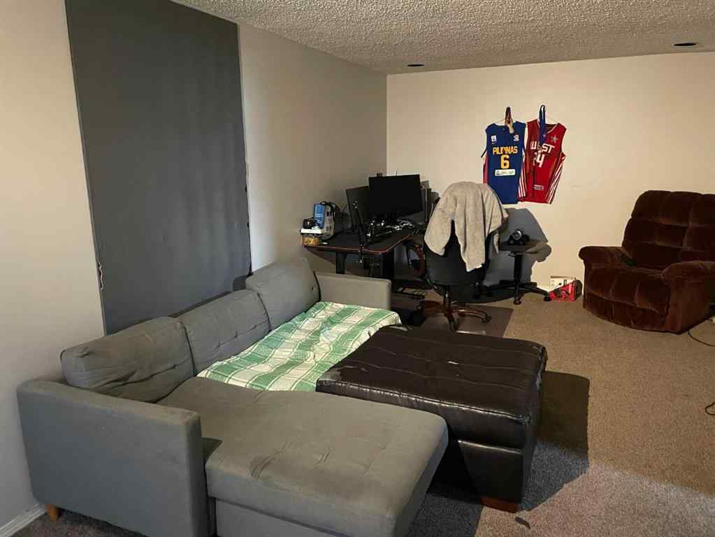 MLS® A2223743 - 11713 103 Ave   in NONE Fairview, Residential