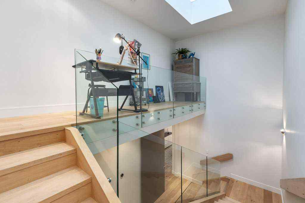 MLS® A2223763 - 1719 13 Street SW in Lower Mount Royal Calgary, Residential