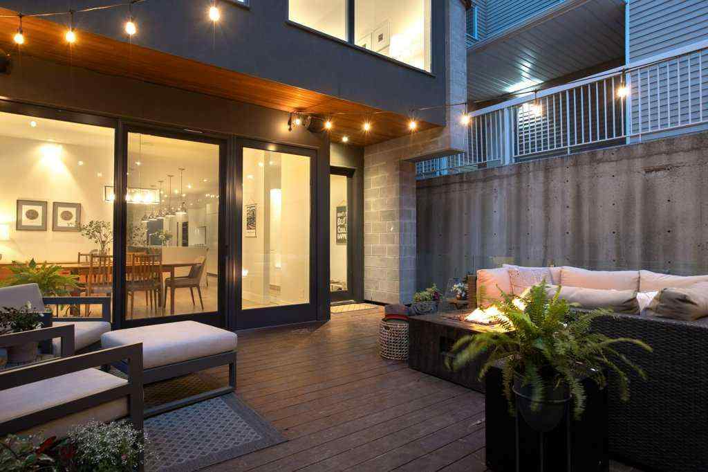 MLS® A2223763 - 1719 13 Street SW in Lower Mount Royal Calgary, Residential