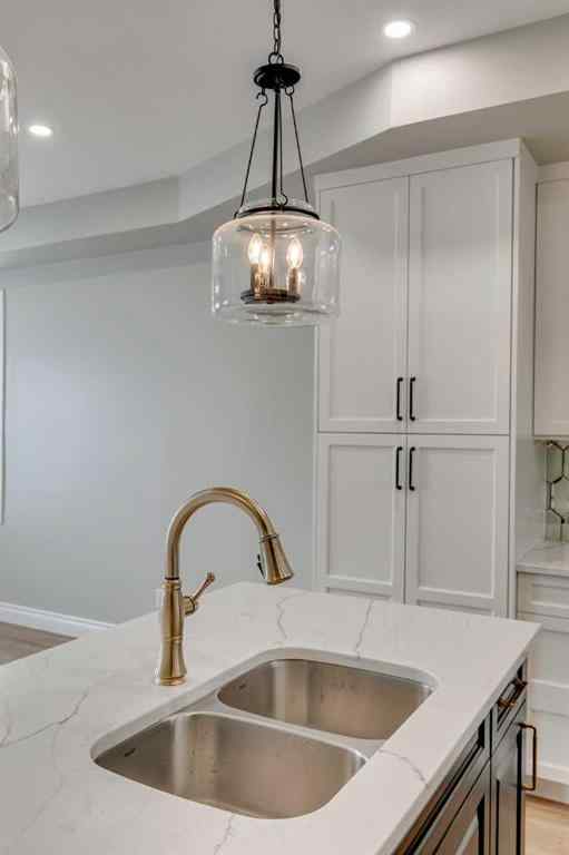 MLS® A2223775 - Unit #3 232 20 Avenue NE in Tuxedo Park Calgary, Residential